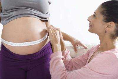 孕期评估“胎儿体重”，宝宝怎样才能“不超重”？
